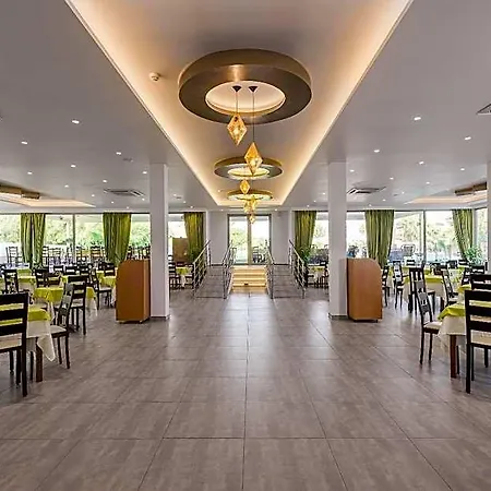 Szálloda Olive Garden Lárdosz
