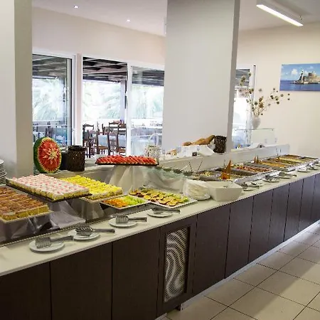 Hotel Olive Garden 4*