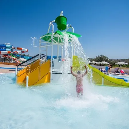 Hotel Olive Garden 4*