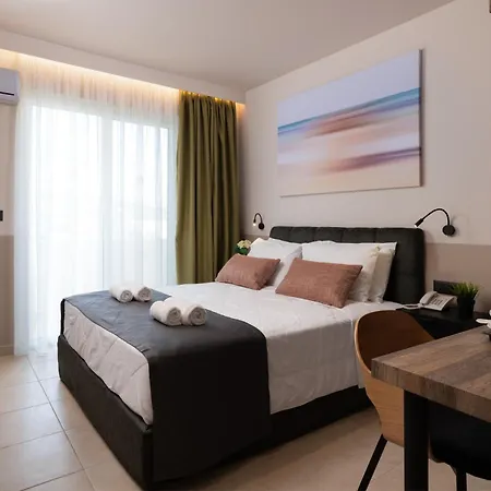 Hotel Olive Garden 4*