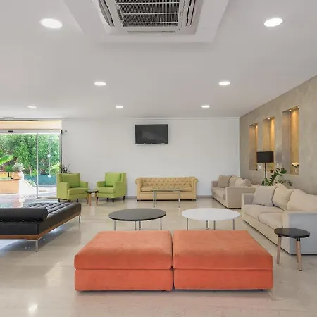 Olive Garden 4* Lardos