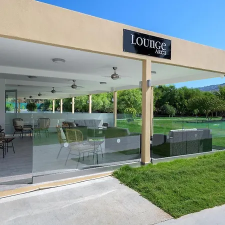 Hotel Olive Garden 4*