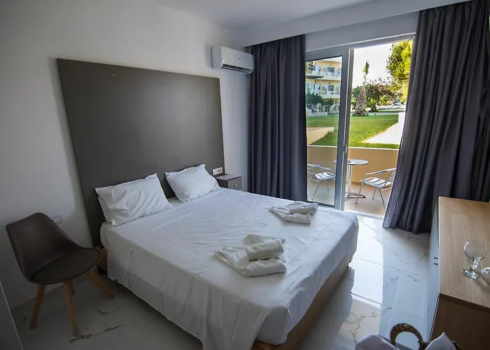 Olive Garden 4* Lárdosz